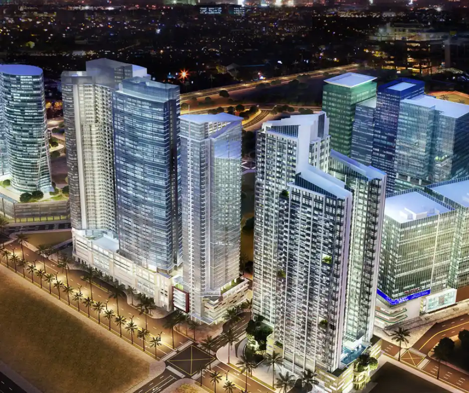 Uptown Parksuites Top night view