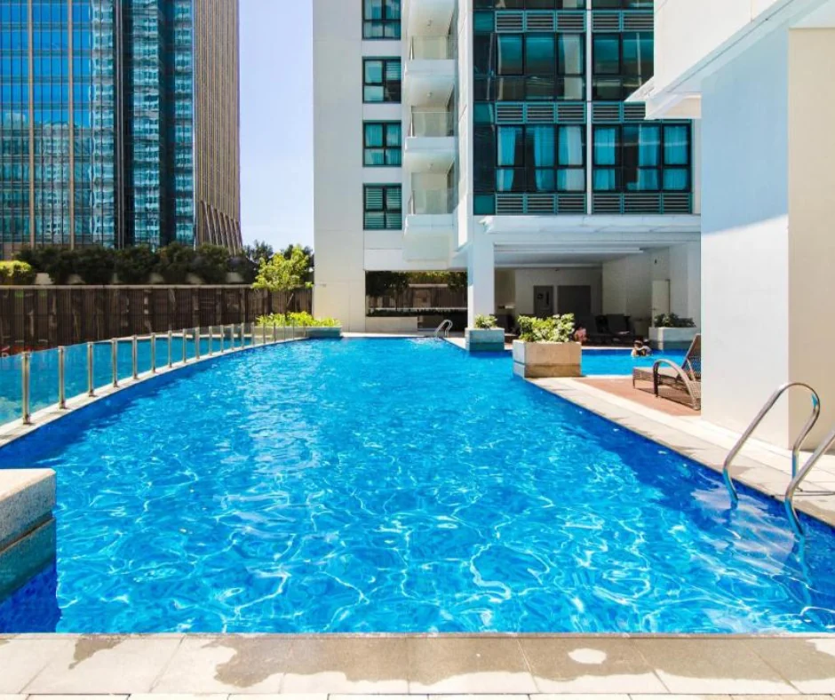 One Uptown Residence swiming pool
